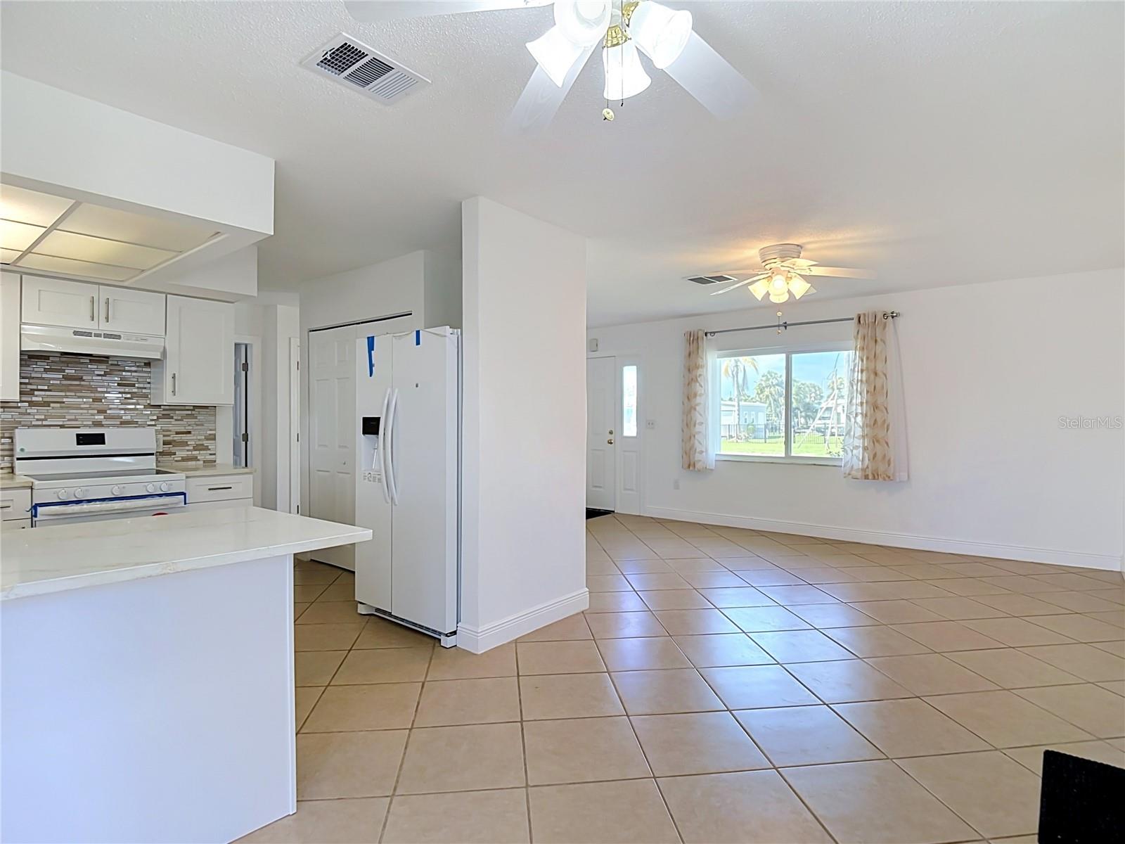 13538 LESLIE DR