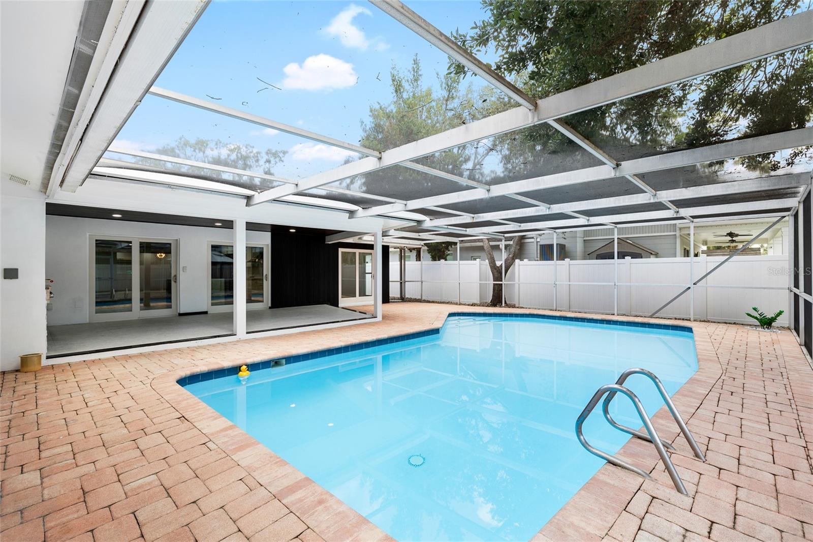 2306 S SAN JOSE CIR