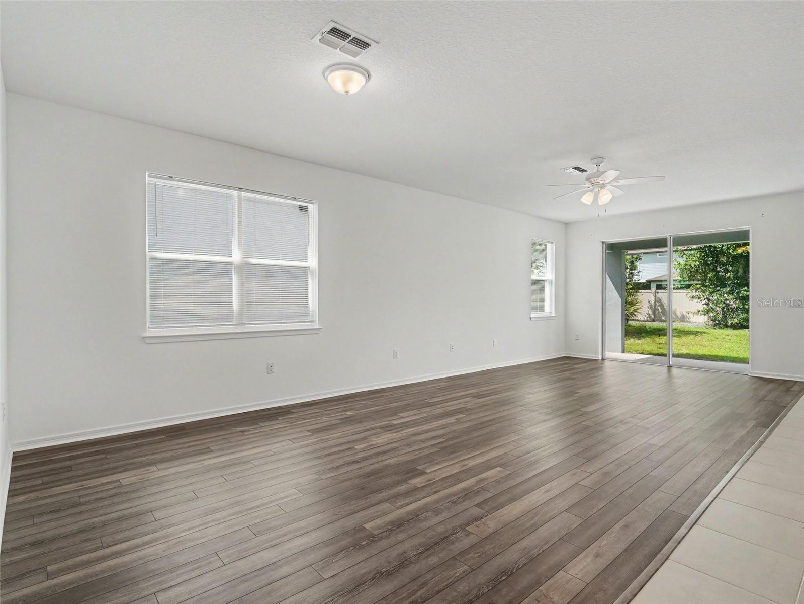 14180 SAMOA HILL CT