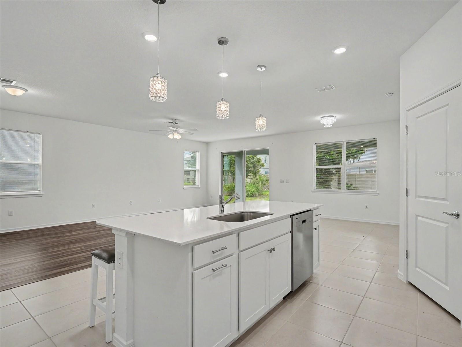 14180 SAMOA HILL CT