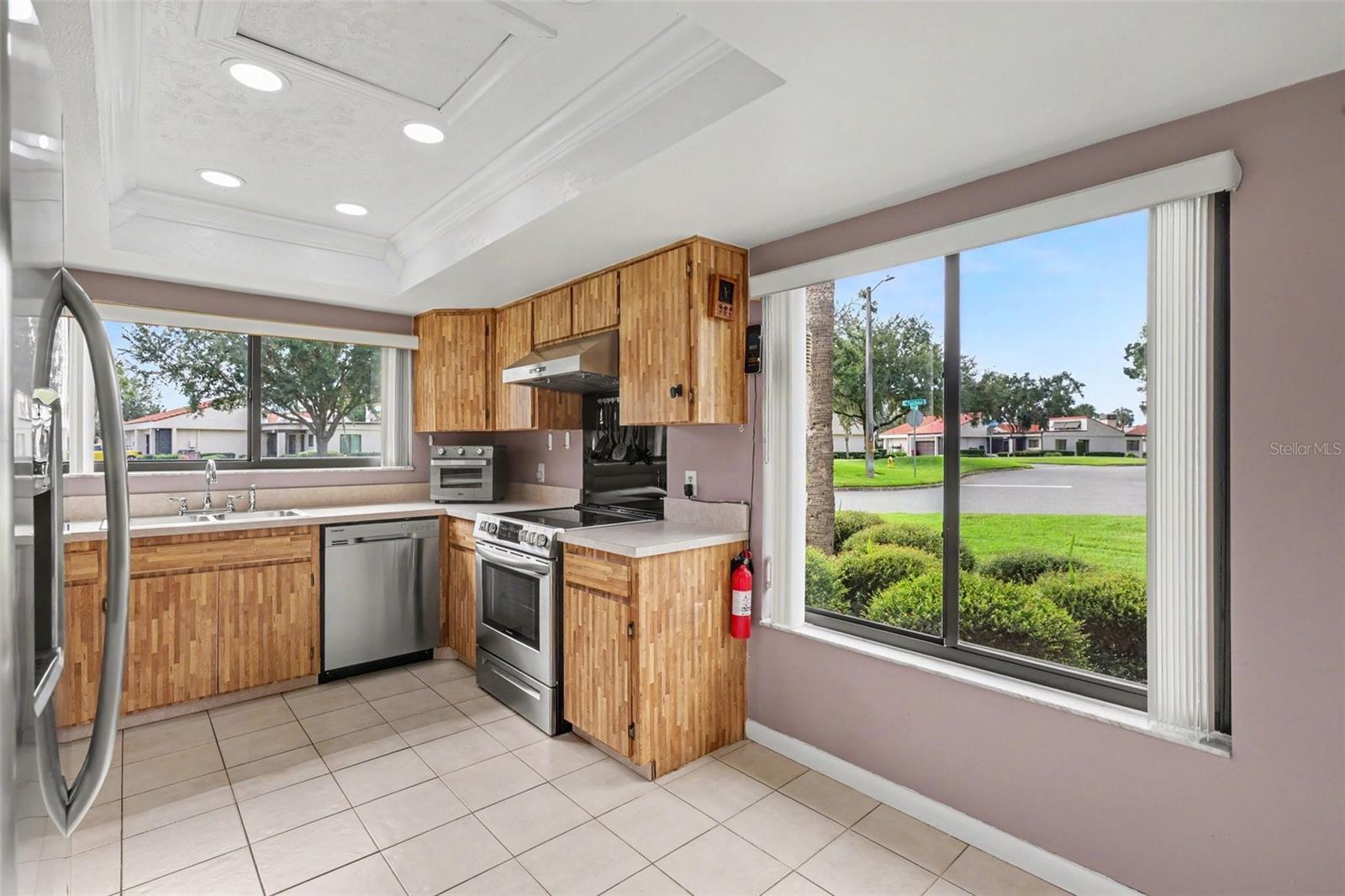 103 VALENCIA CT N