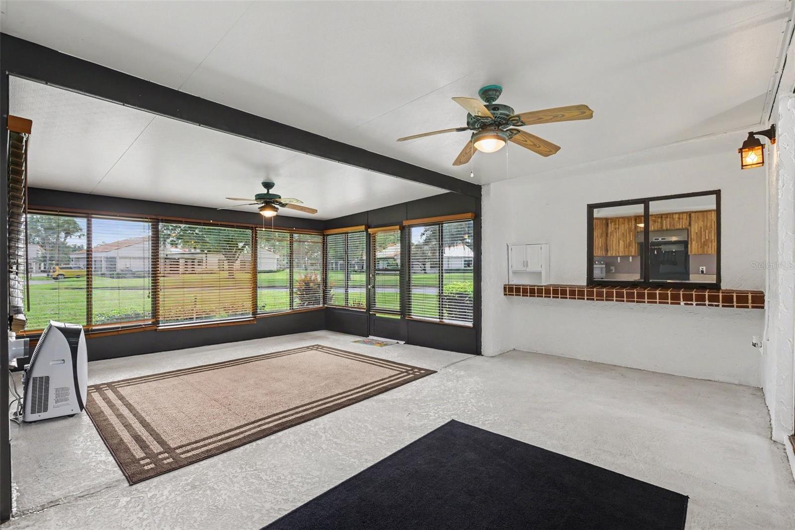103 VALENCIA CT N