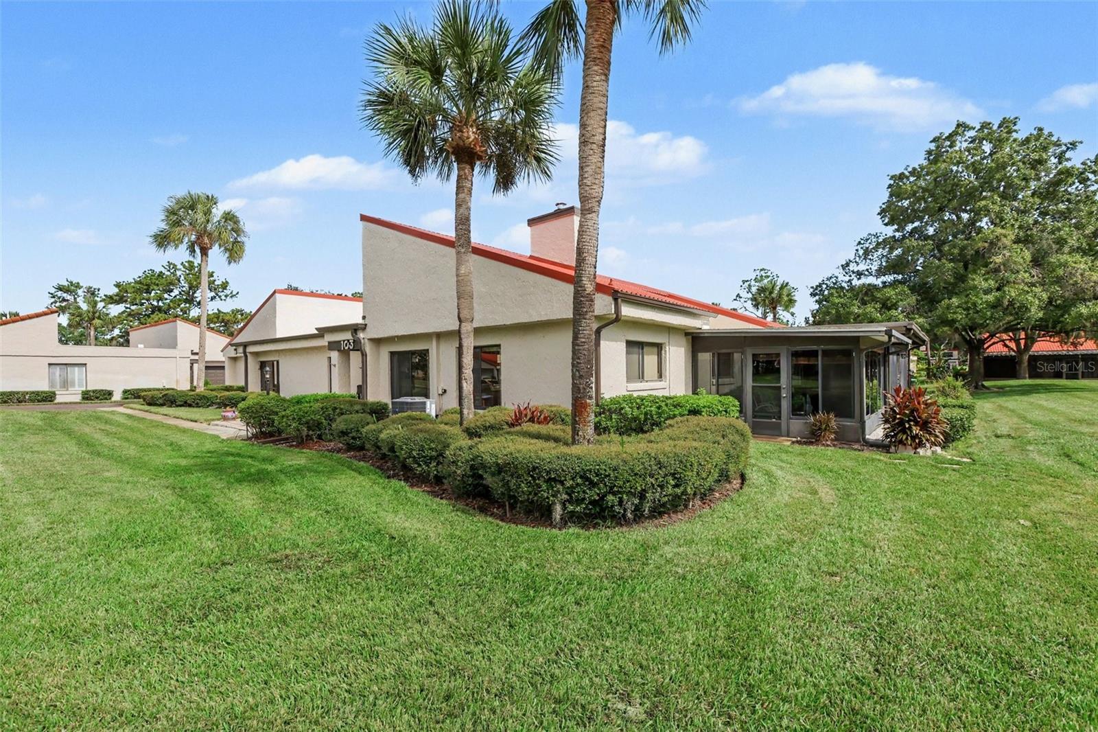 103 VALENCIA CT N