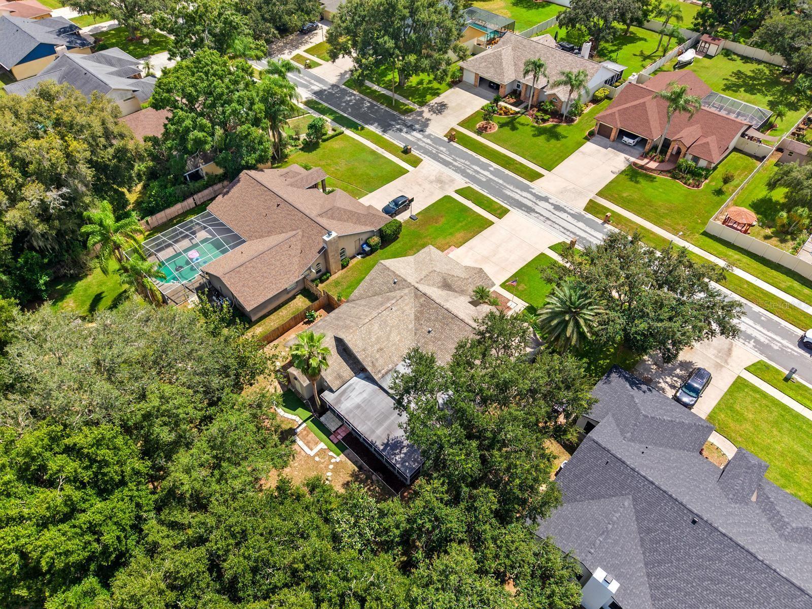 3912 APPLETREE DR