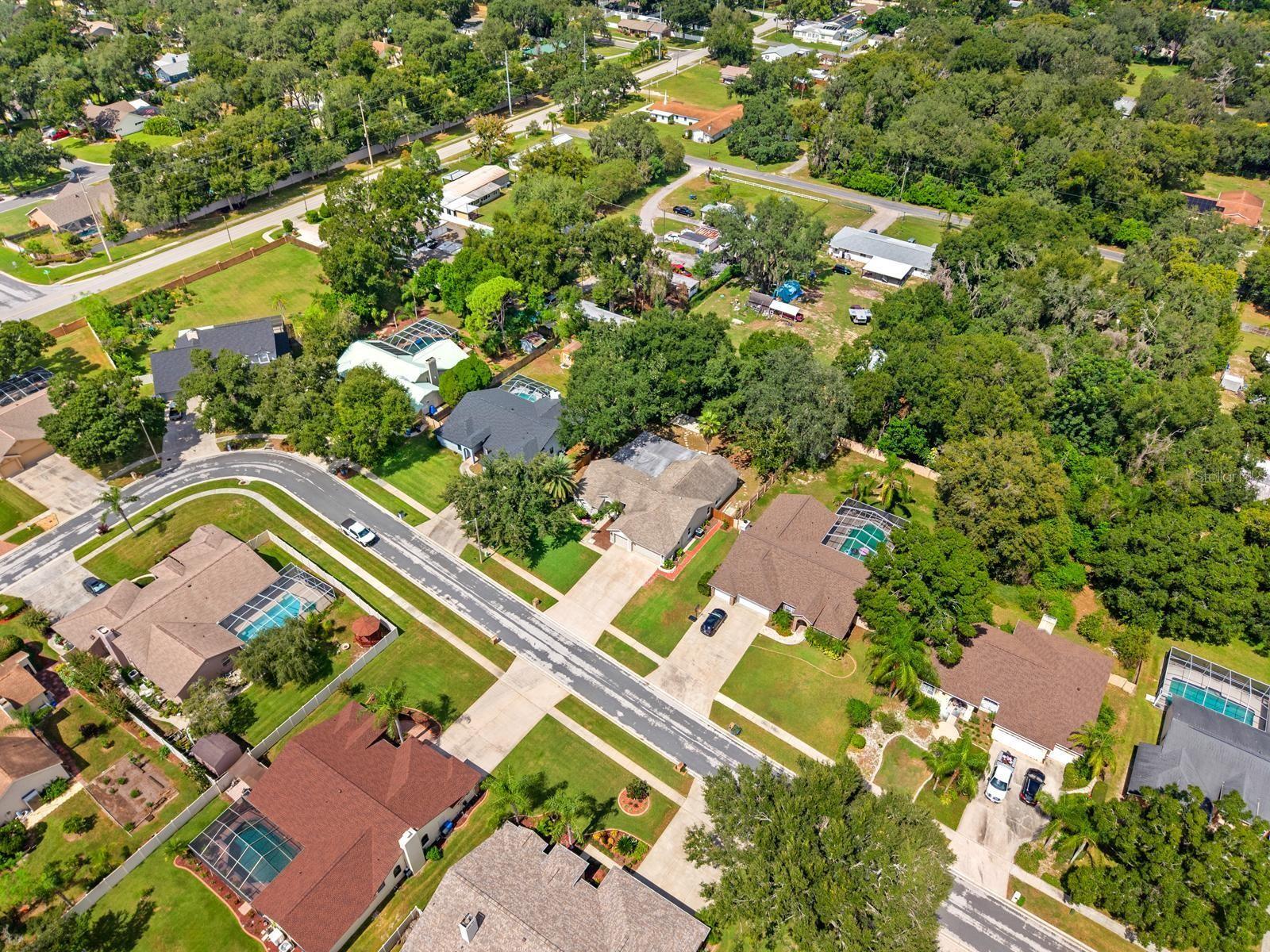 3912 APPLETREE DR