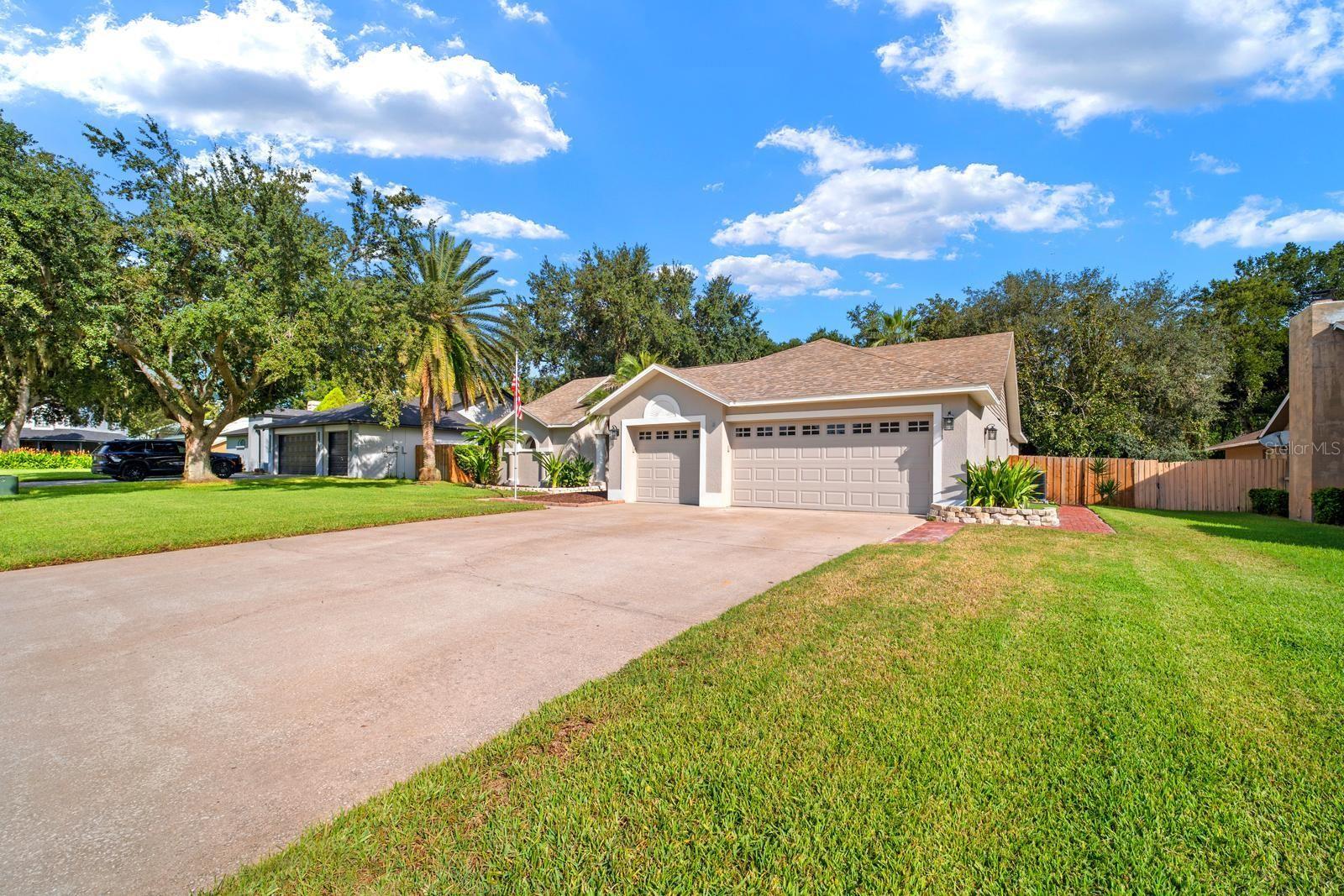 3912 APPLETREE DR