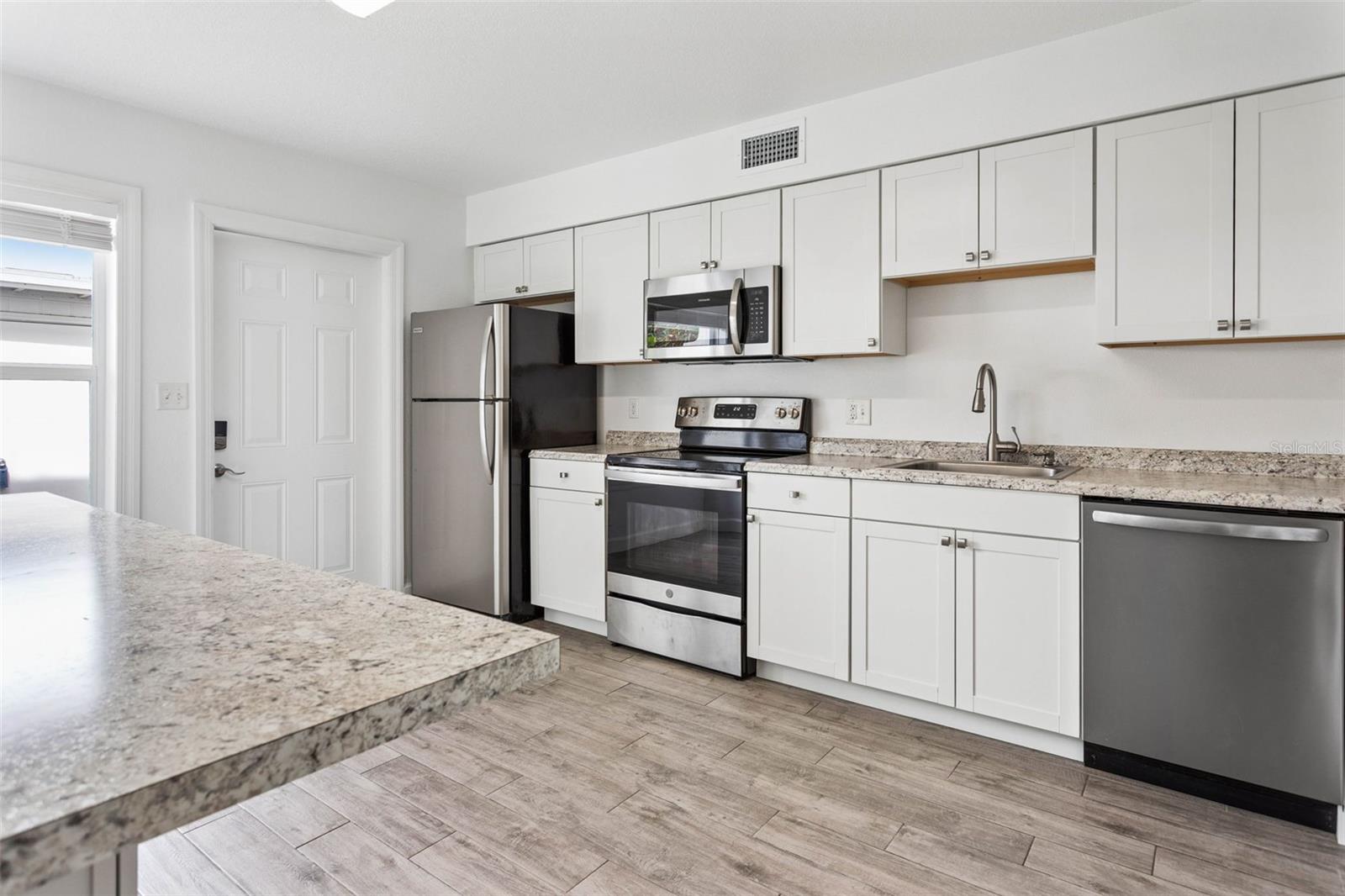 4219 LA SORRENTO CT