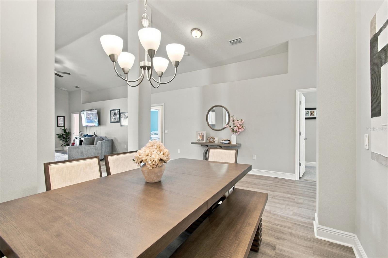 16048 SAWGRASS BREEZE AVE