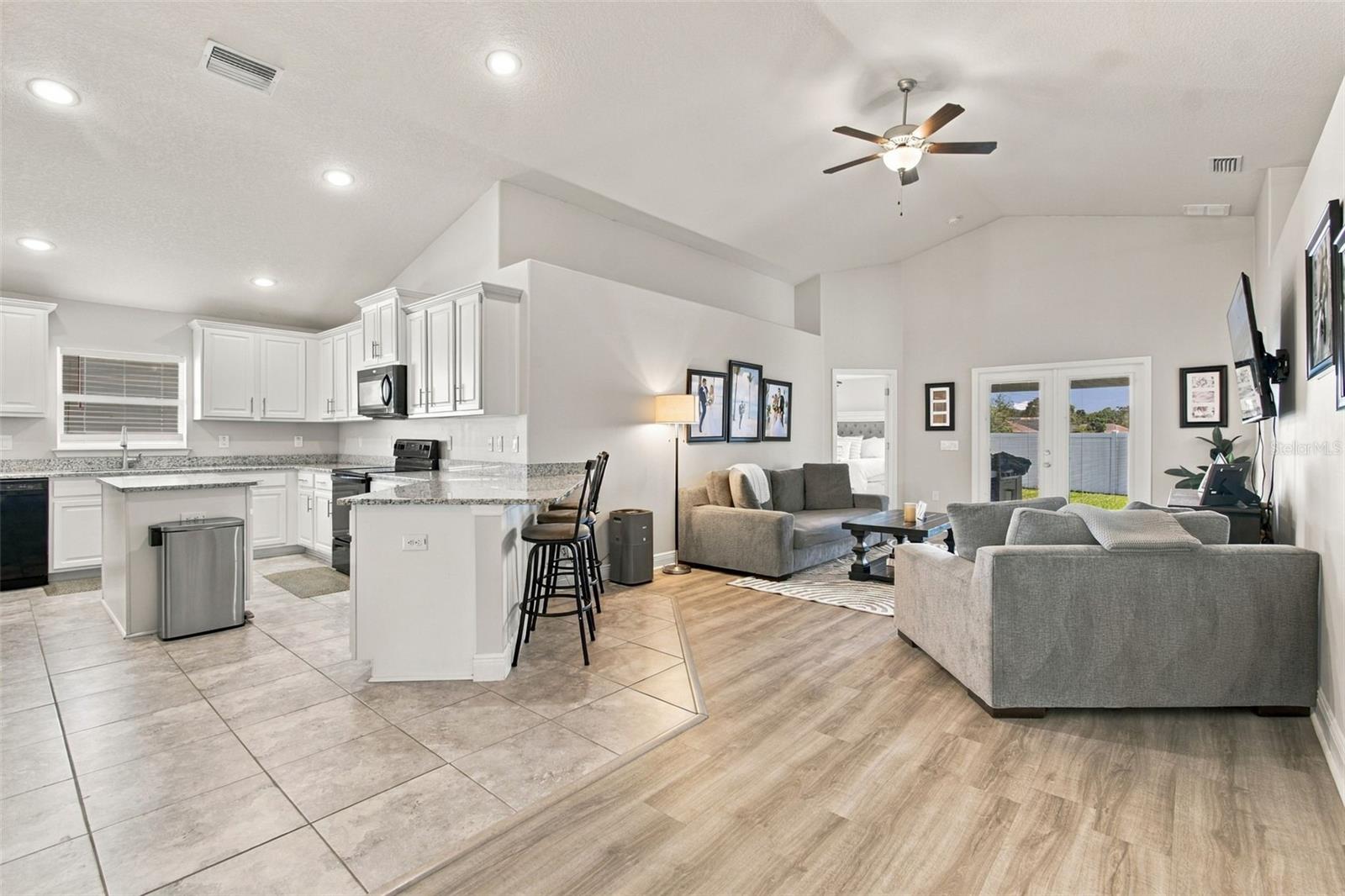 16048 SAWGRASS BREEZE AVE