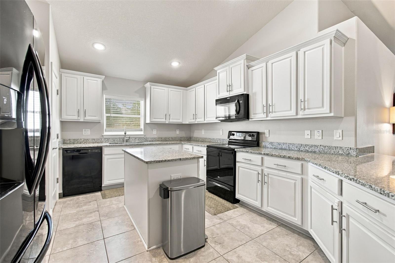 16048 SAWGRASS BREEZE AVE