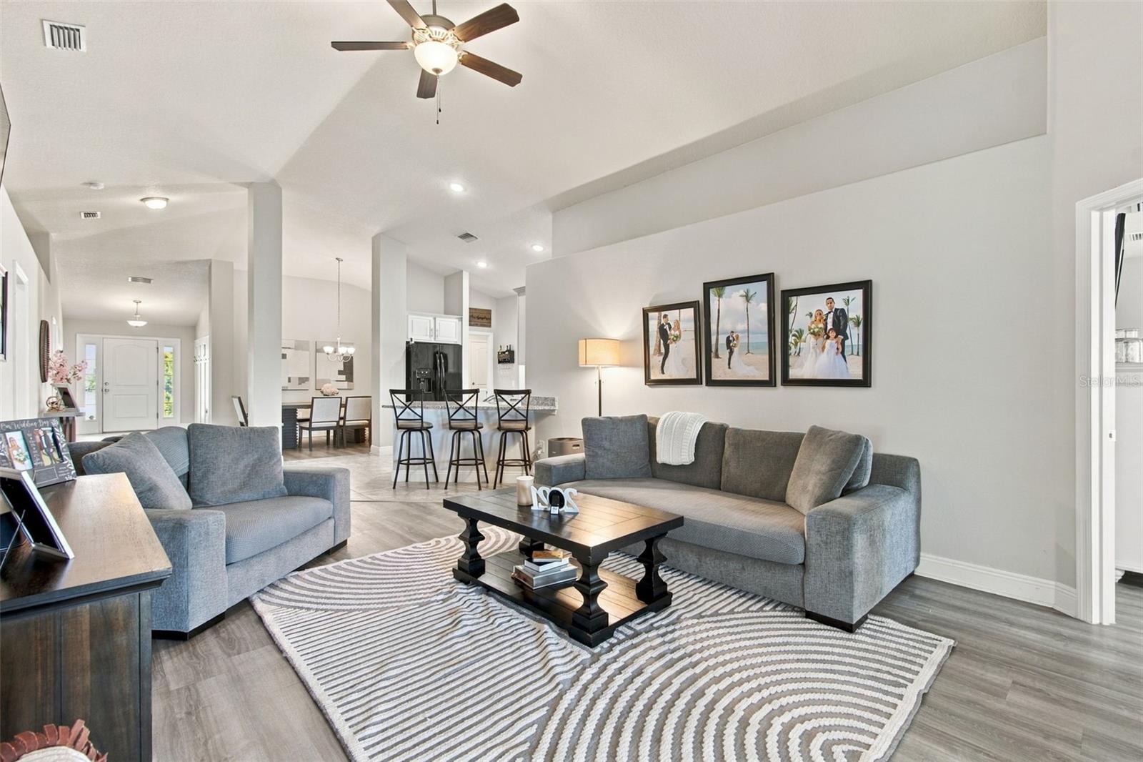 16048 SAWGRASS BREEZE AVE