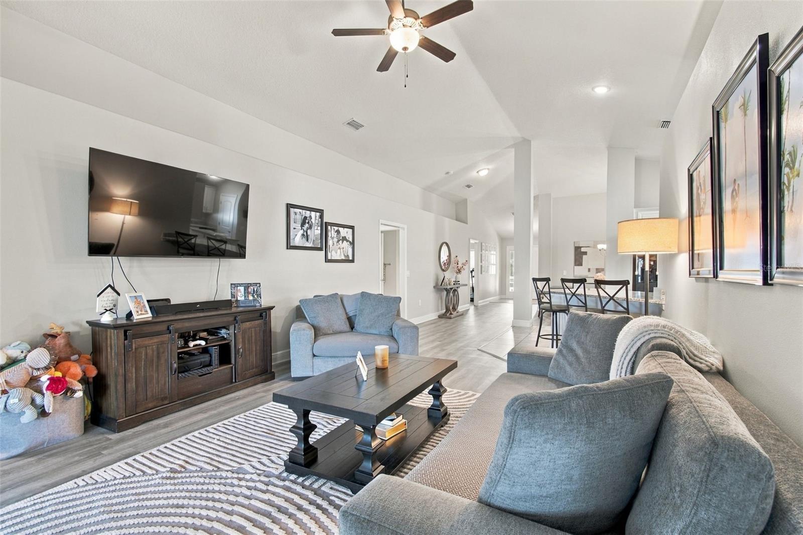 16048 SAWGRASS BREEZE AVE