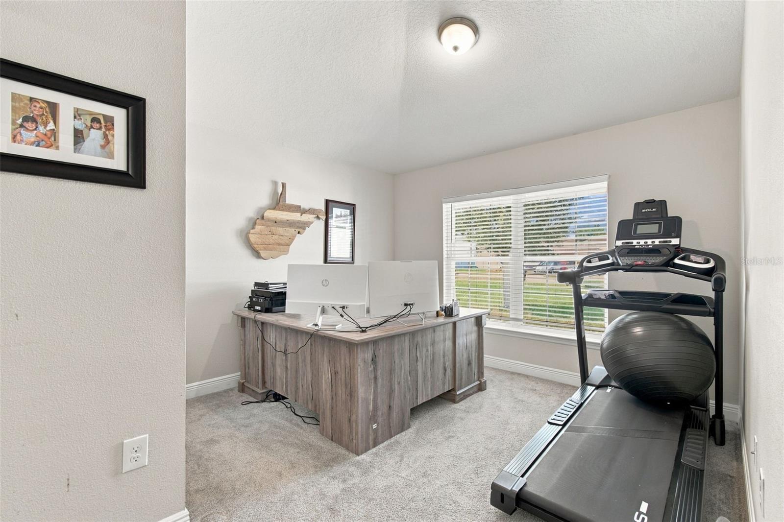 16048 SAWGRASS BREEZE AVE