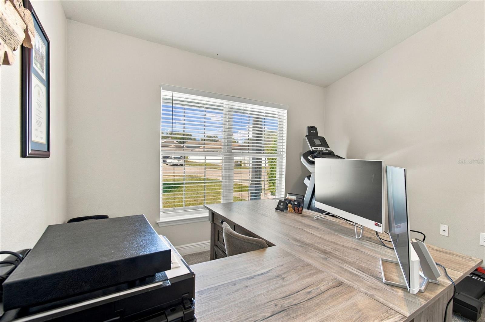 16048 SAWGRASS BREEZE AVE