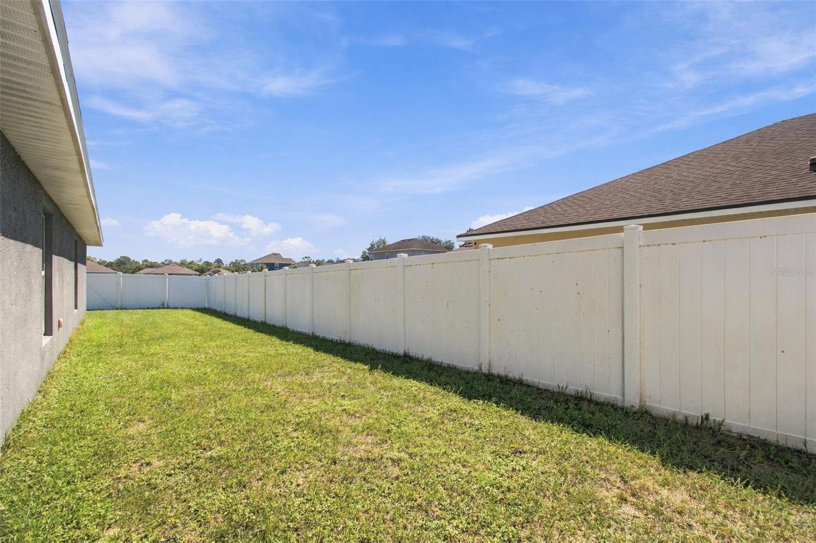 16048 SAWGRASS BREEZE AVE
