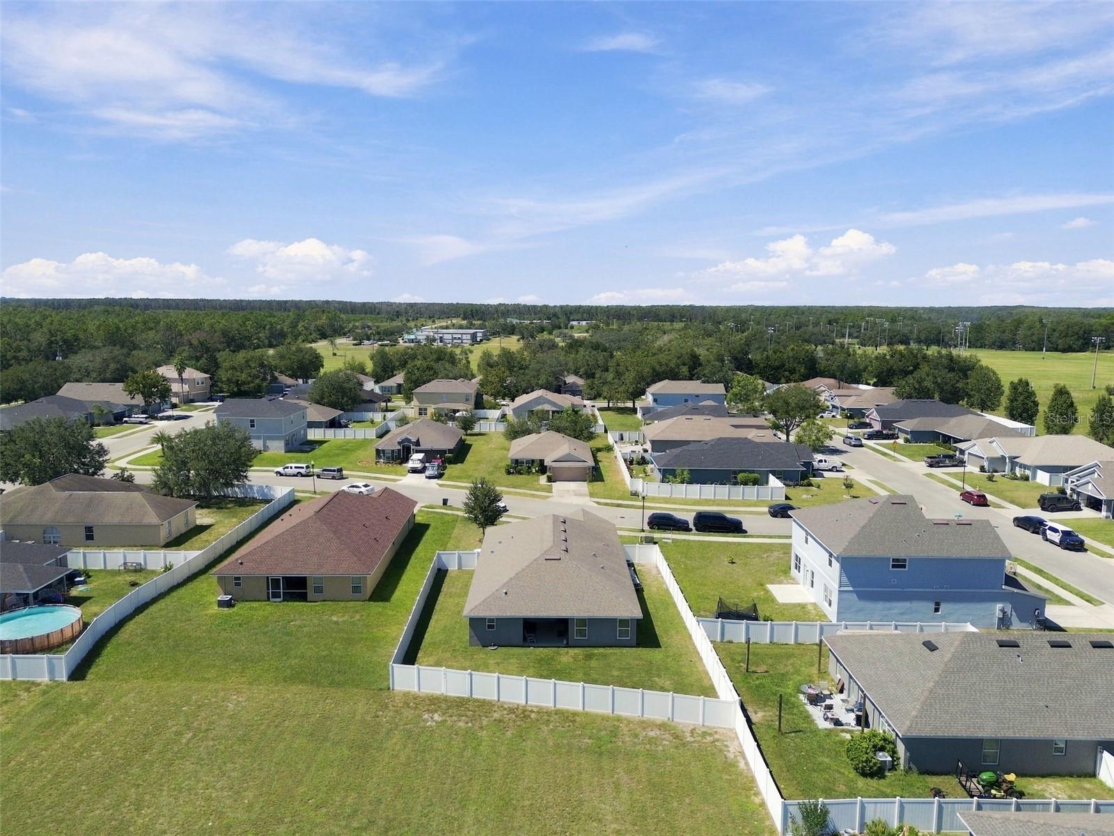 16048 SAWGRASS BREEZE AVE