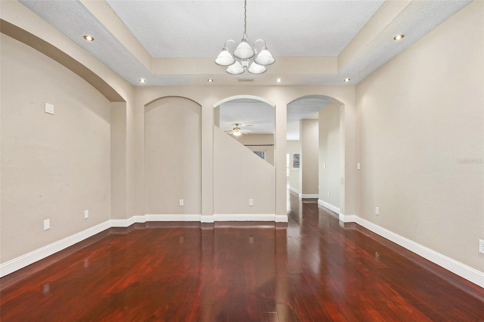 11123 OYSTER BAY CIR