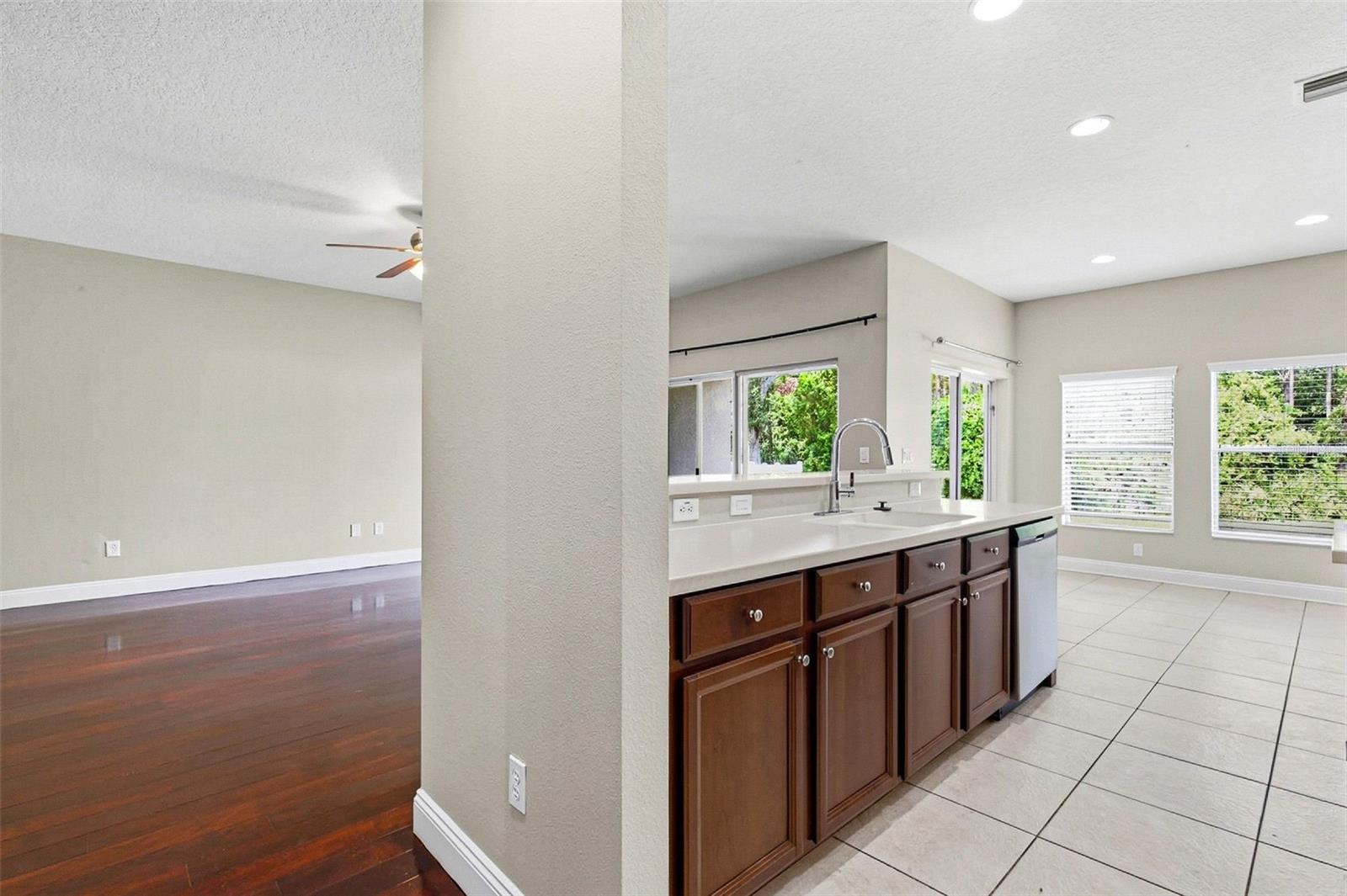 11123 OYSTER BAY CIR