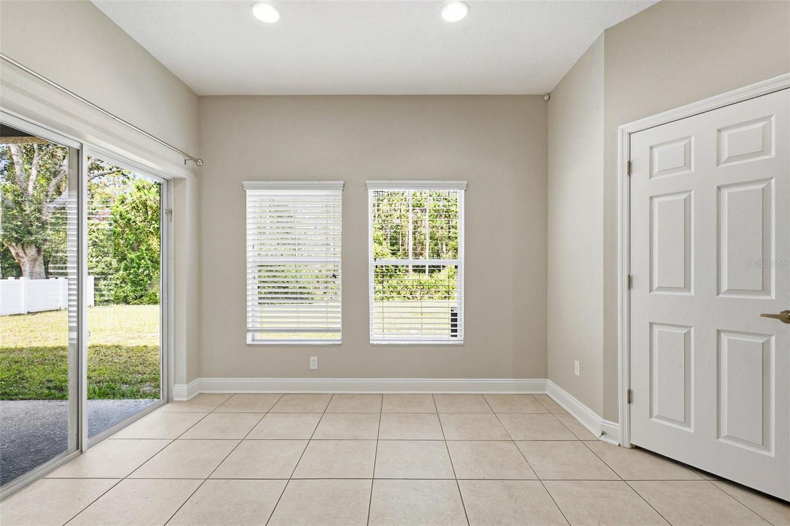 11123 OYSTER BAY CIR
