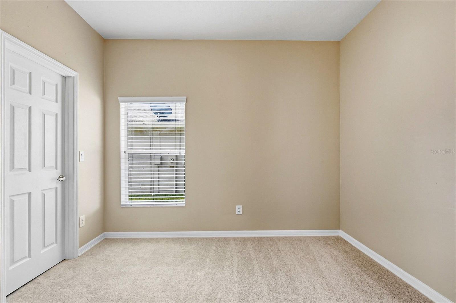 11123 OYSTER BAY CIR