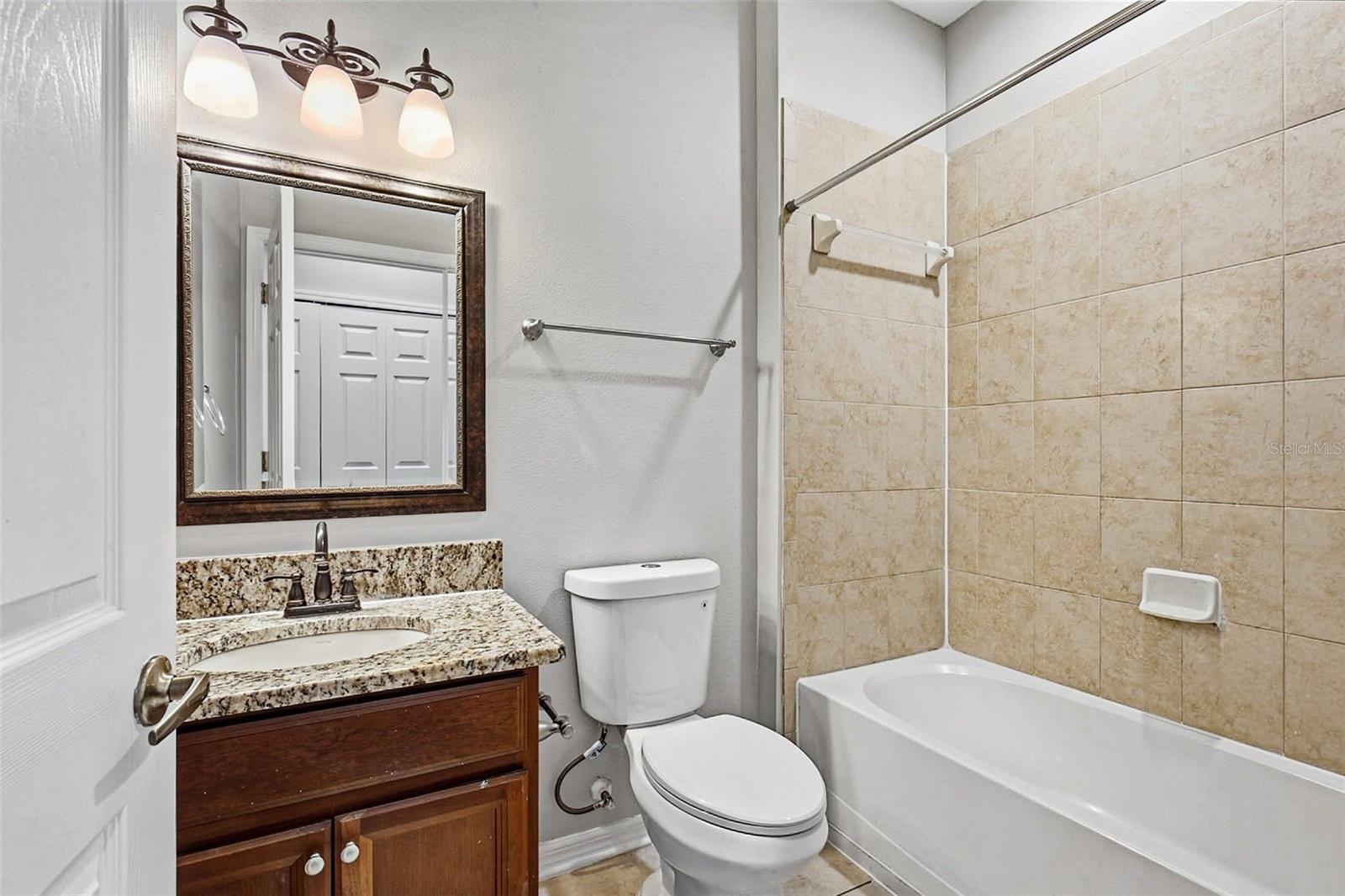 11123 OYSTER BAY CIR