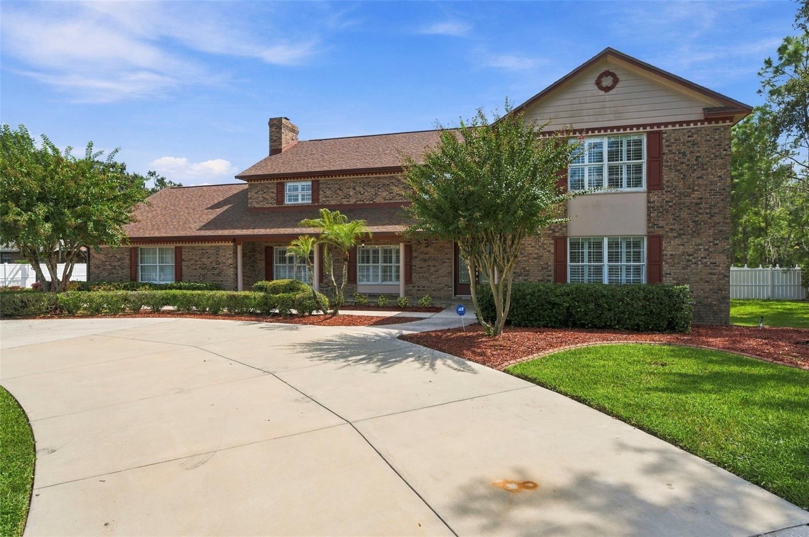 115 HICKORY CREEK DR