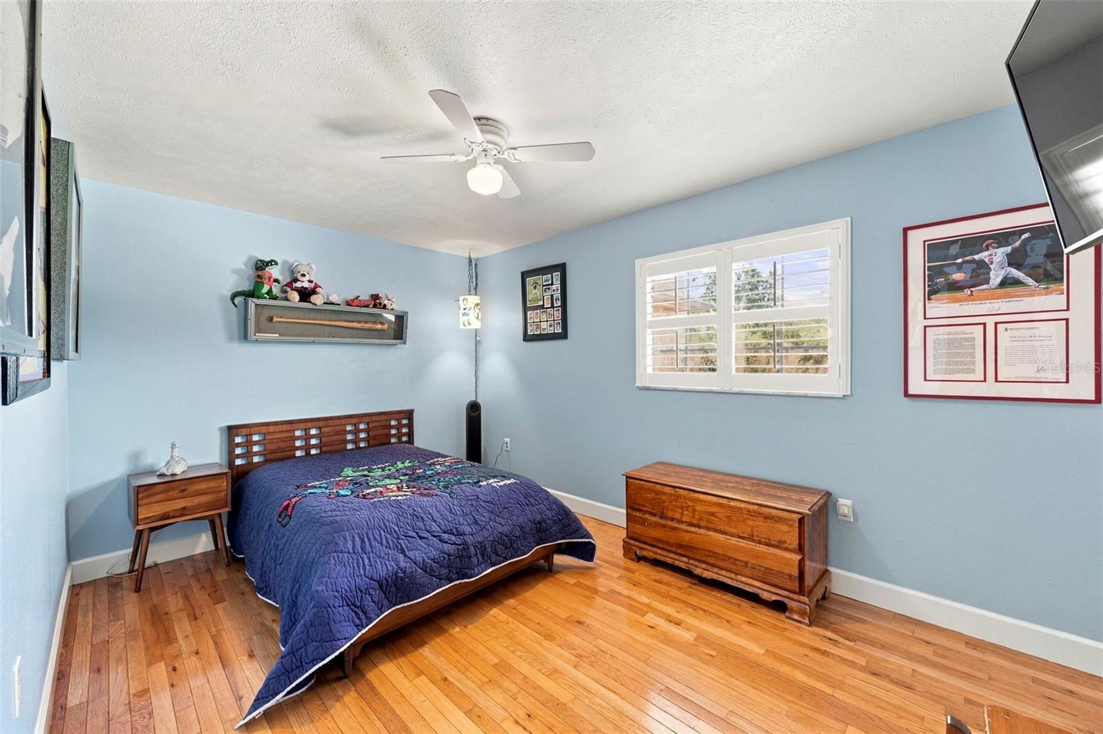115 HICKORY CREEK DR