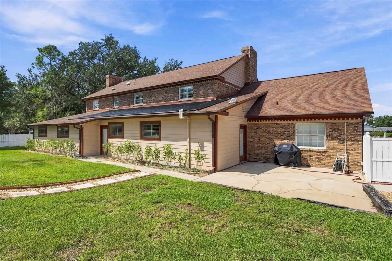 115 HICKORY CREEK DR