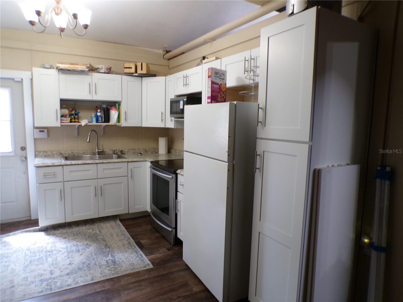 115 HICKORY CREEK DR