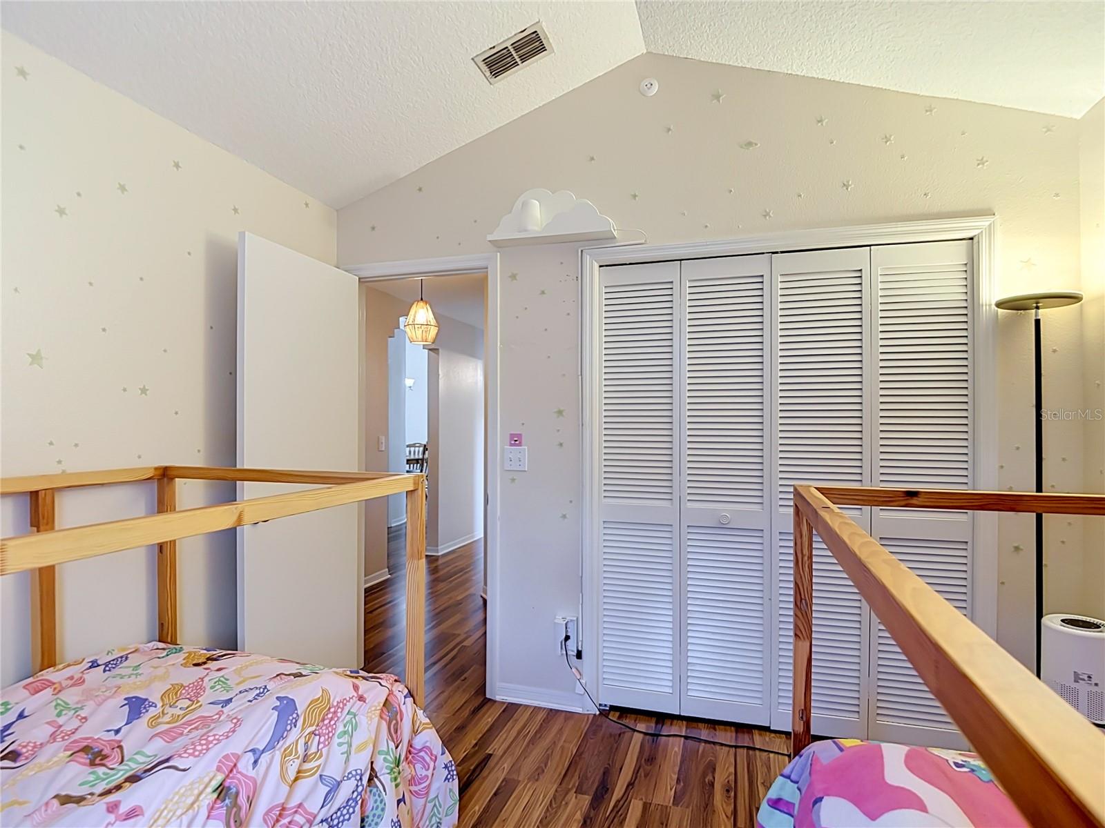 5818 AZURE DR