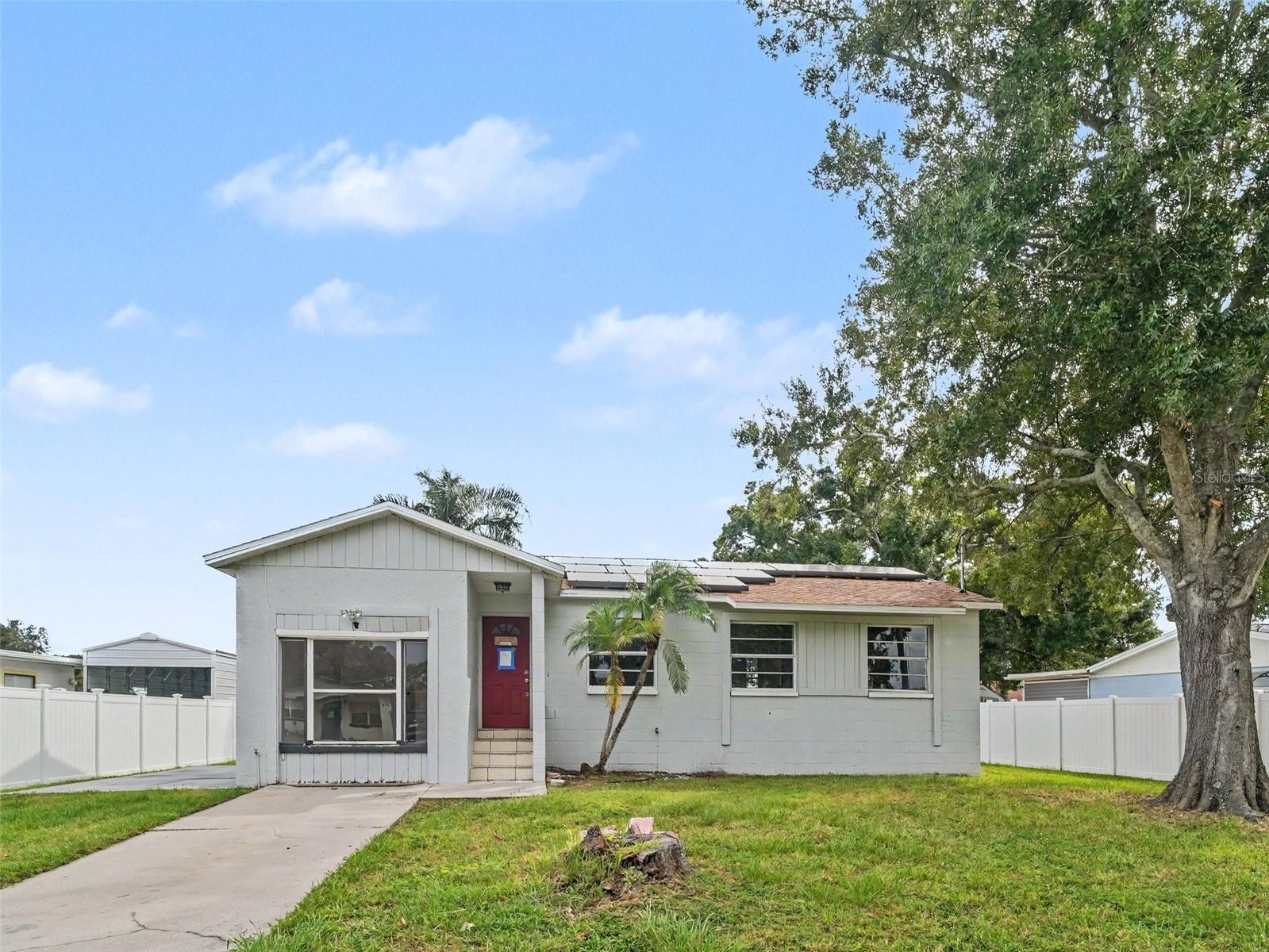 520 FAIRHOPE DR