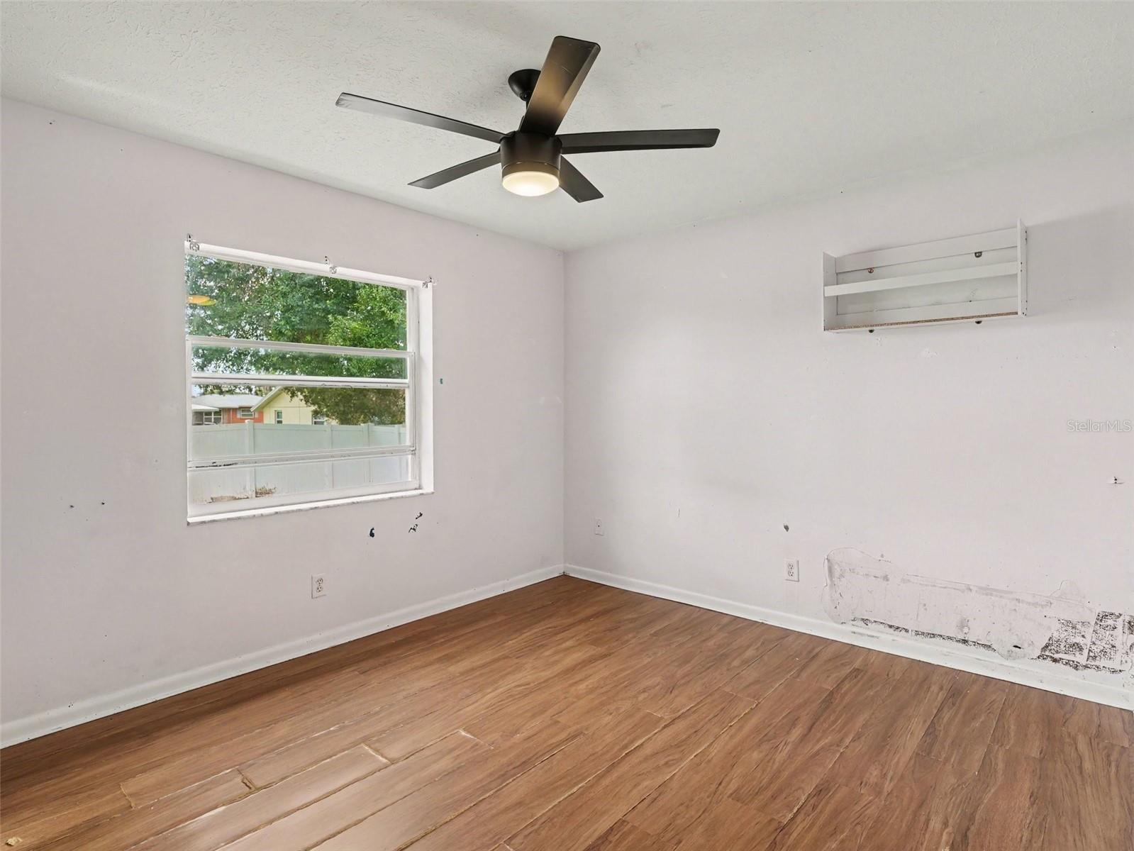520 FAIRHOPE DR