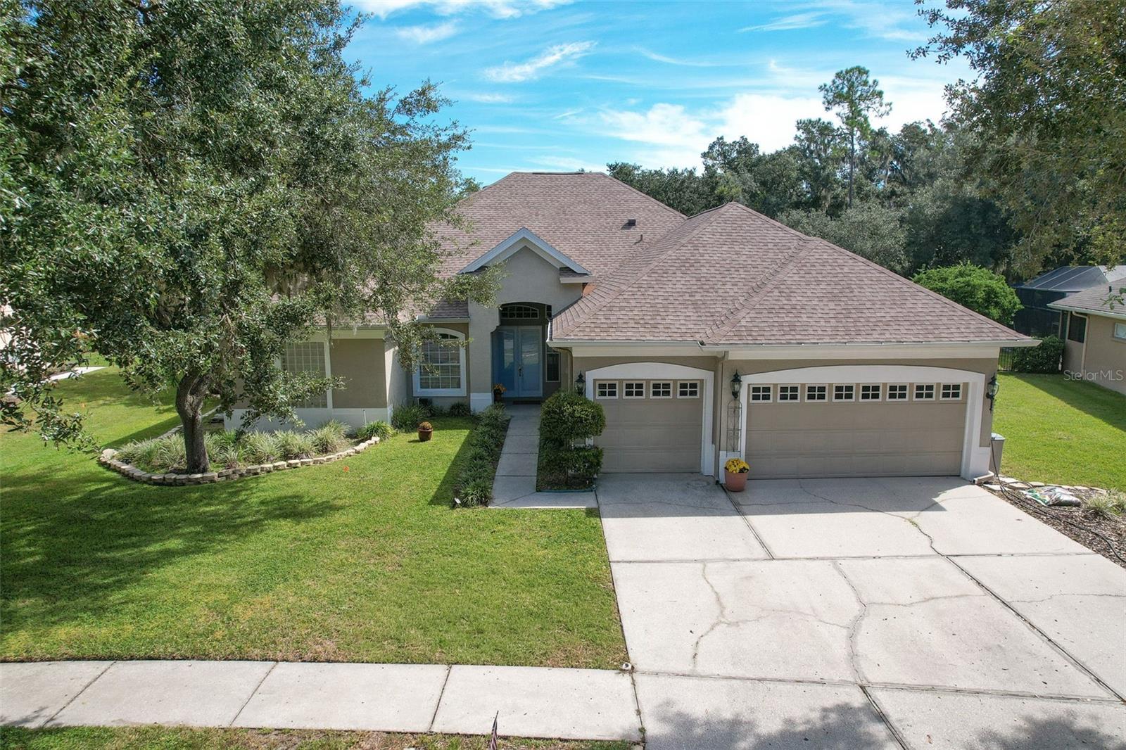 3325 CYPRESS LANDING DR
