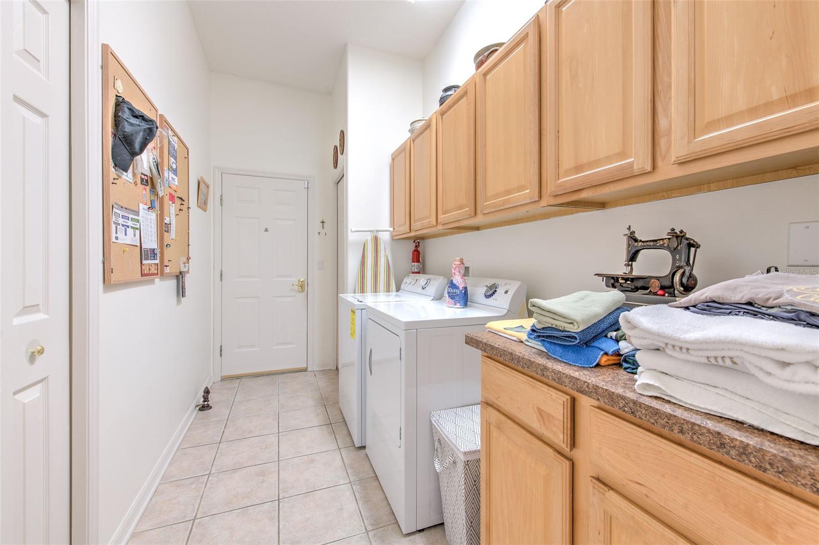 3325 CYPRESS LANDING DR