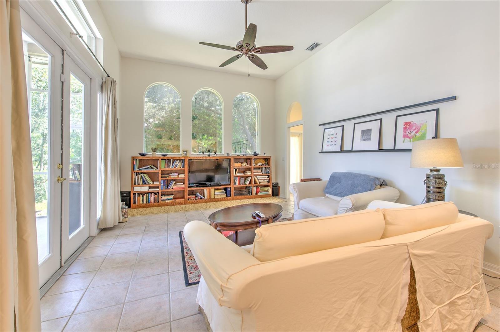3325 CYPRESS LANDING DR