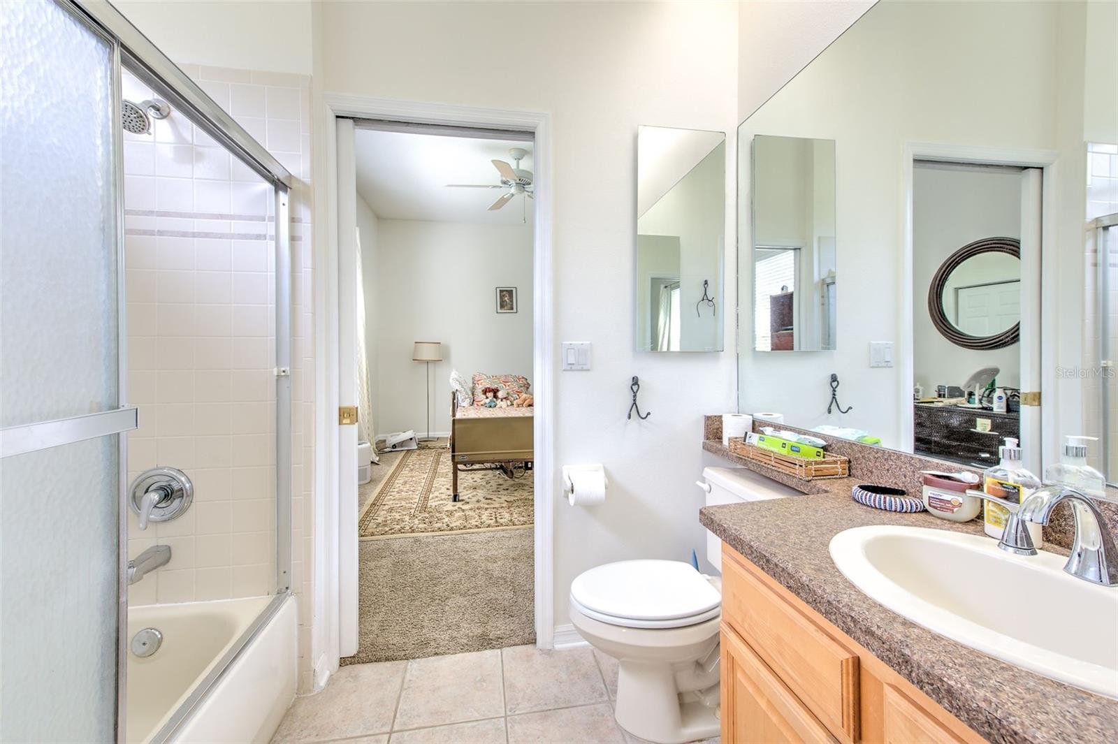 3325 CYPRESS LANDING DR