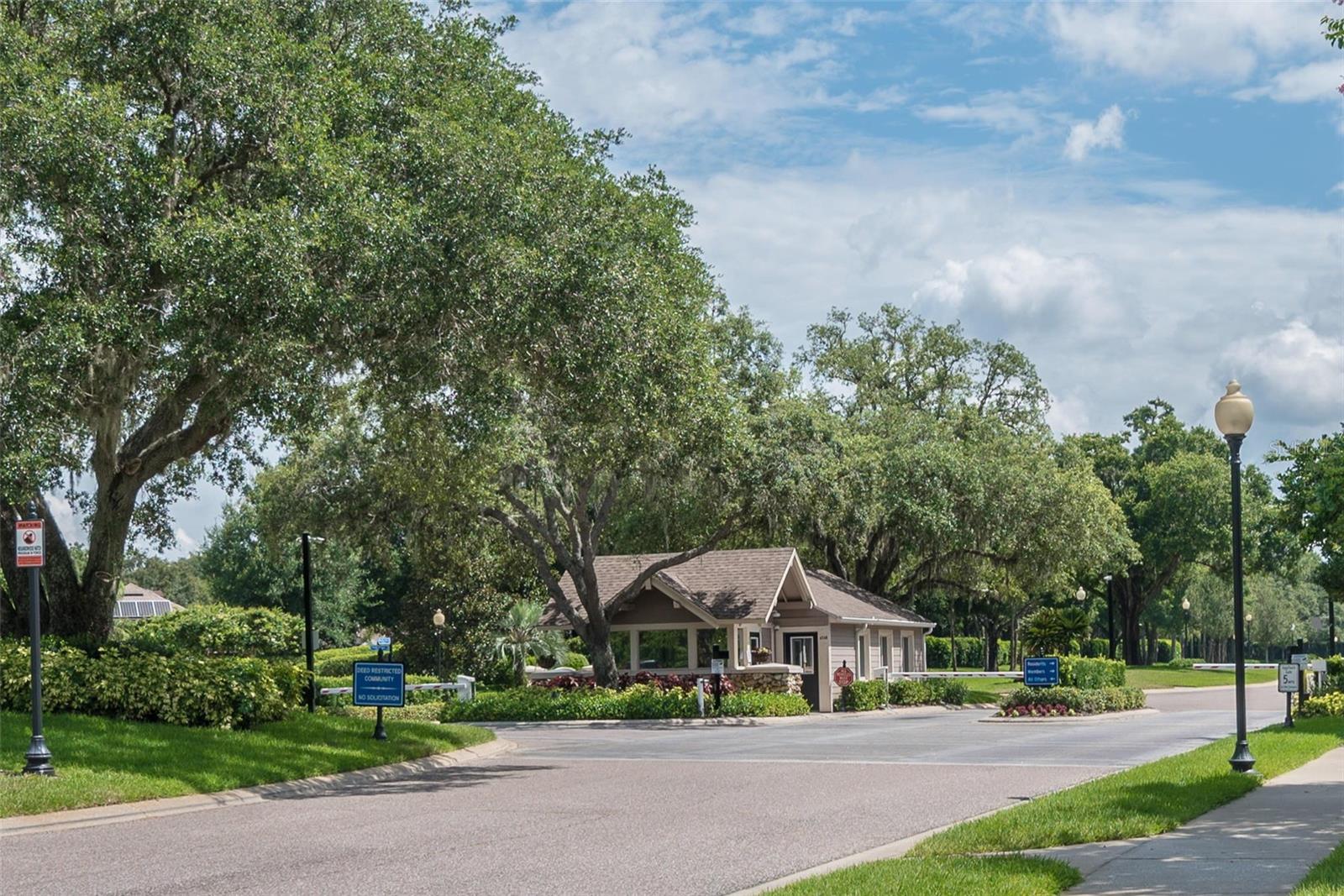 3325 CYPRESS LANDING DR
