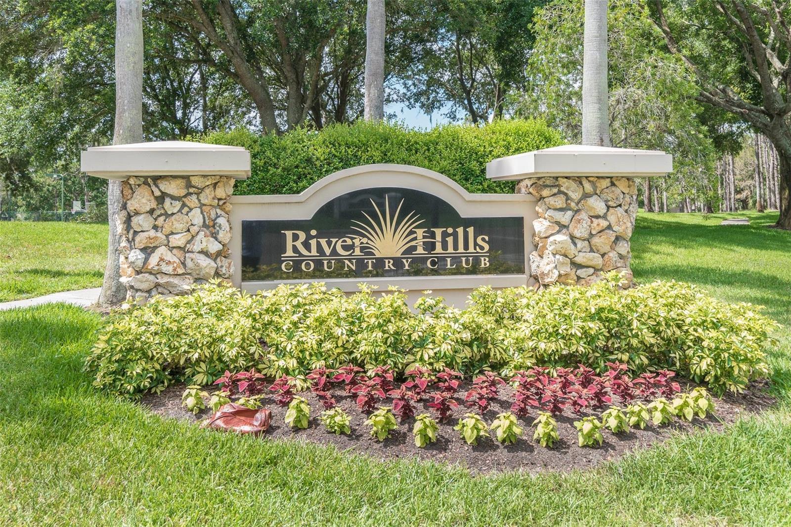3325 CYPRESS LANDING DR