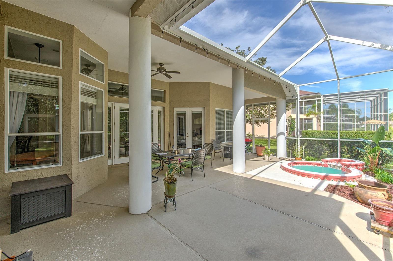 3325 CYPRESS LANDING DR
