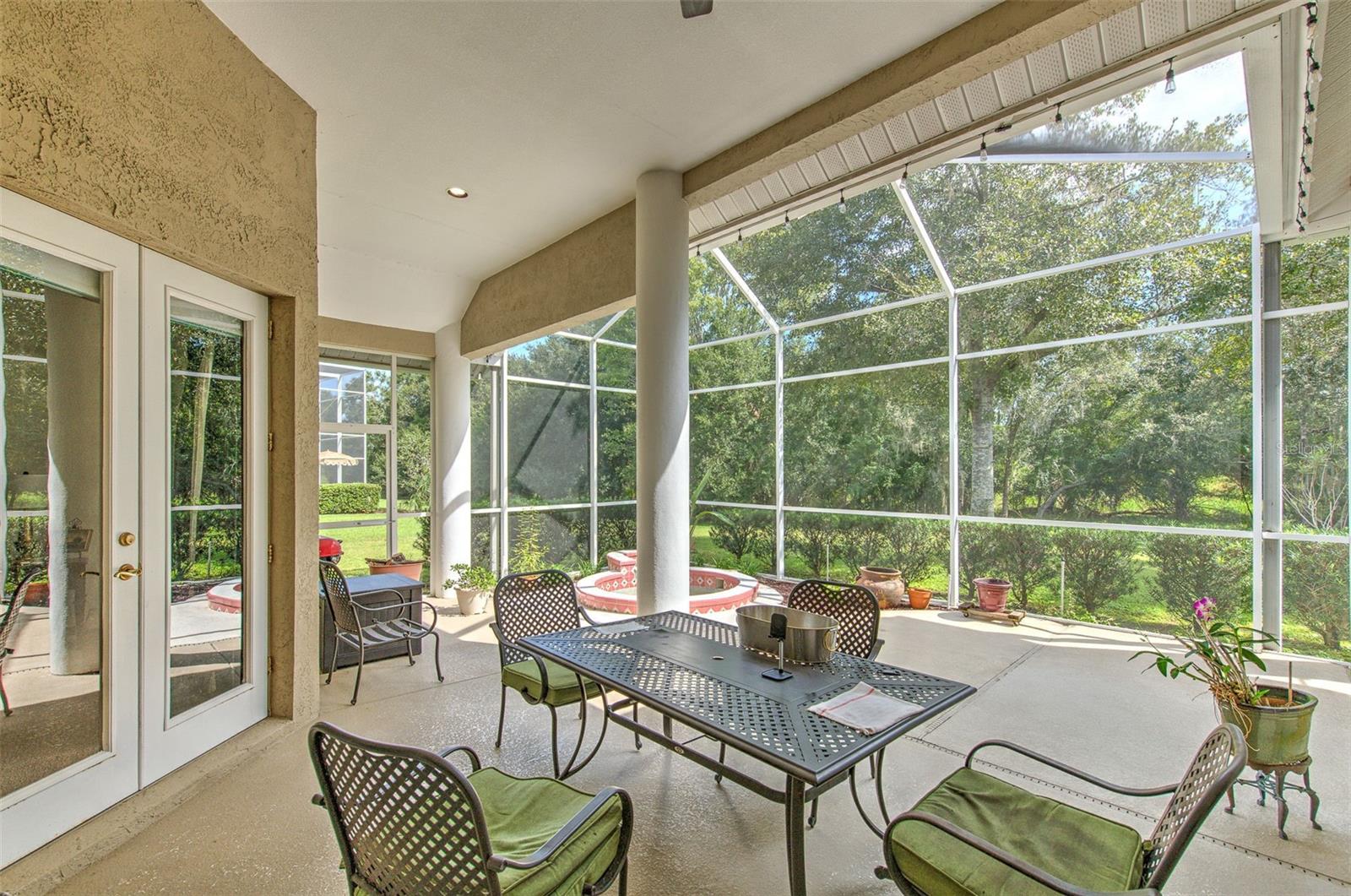 3325 CYPRESS LANDING DR