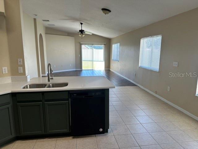 4403 COUNTRY HILLS BLVD