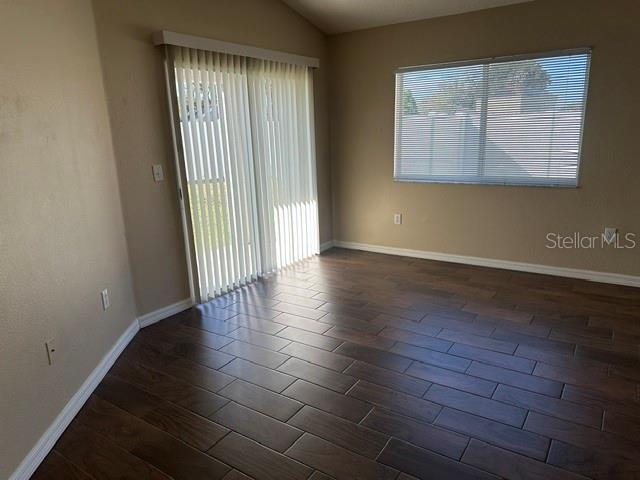 4403 COUNTRY HILLS BLVD