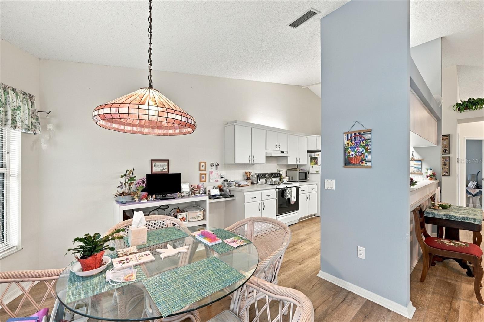8657 CYPRESS LAKES BLVD