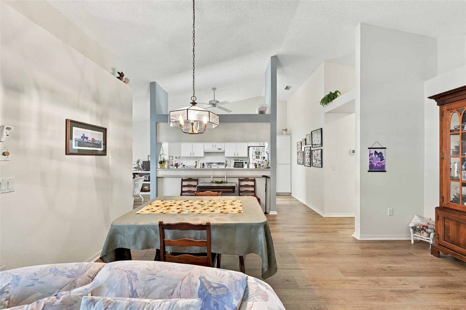8657 CYPRESS LAKES BLVD