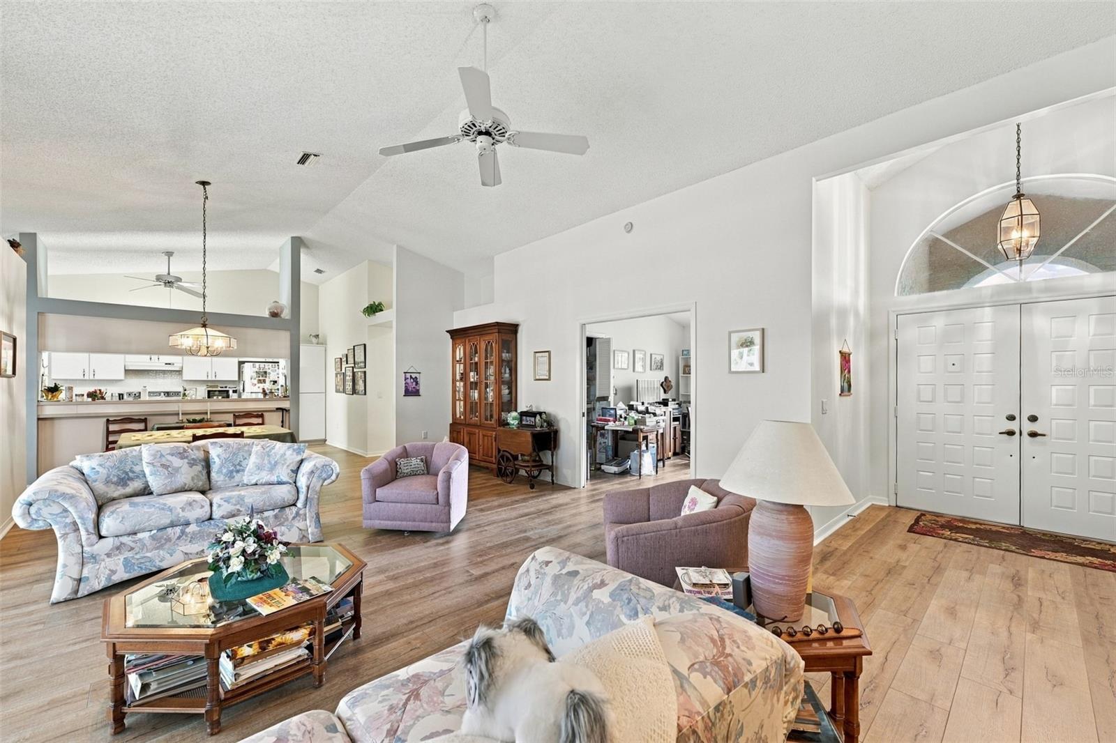 8657 CYPRESS LAKES BLVD
