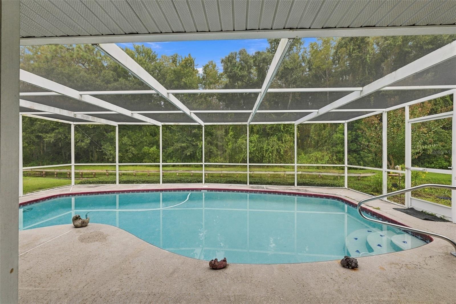 8657 CYPRESS LAKES BLVD