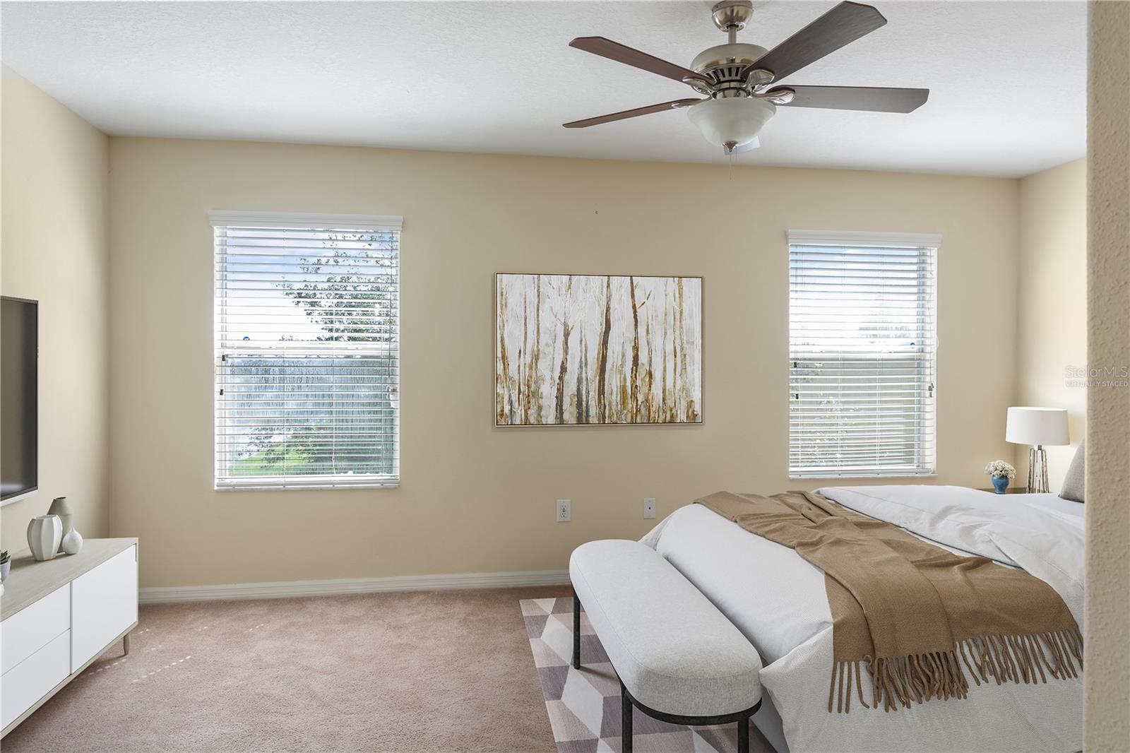 2011 HAWKS VIEW DR