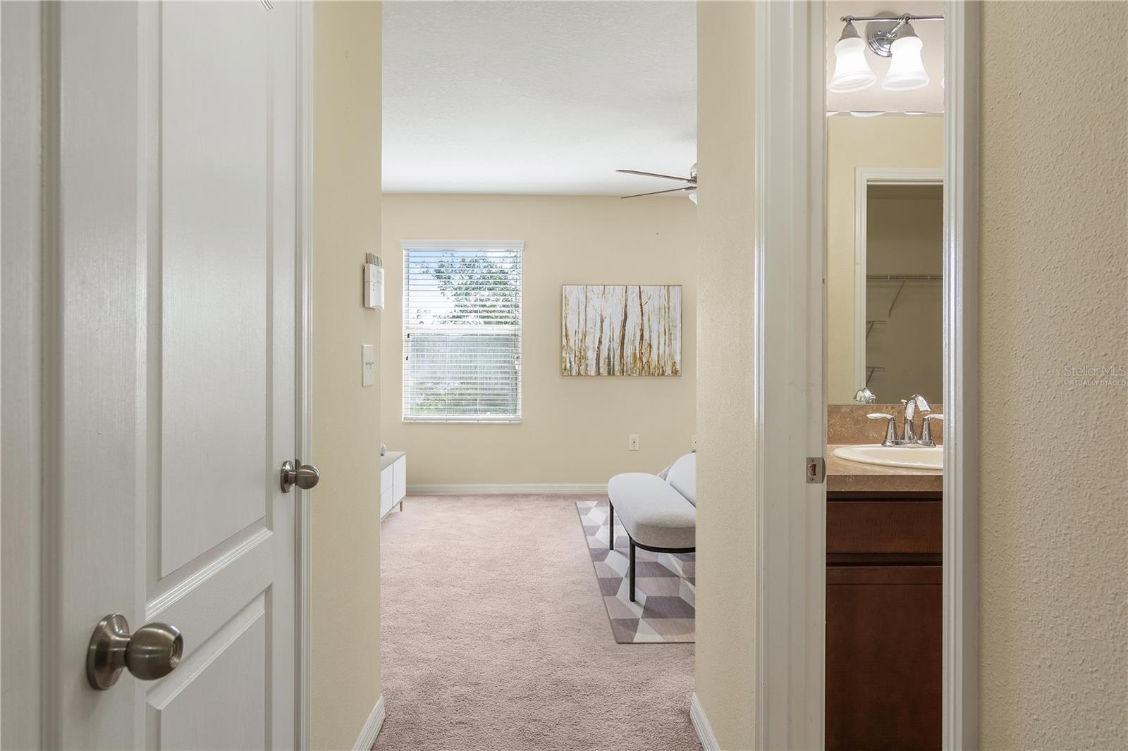2011 HAWKS VIEW DR