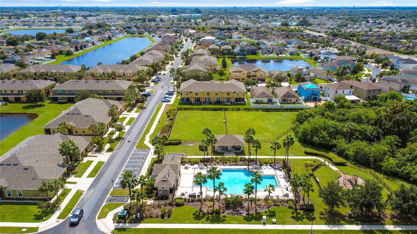 2011 HAWKS VIEW DR