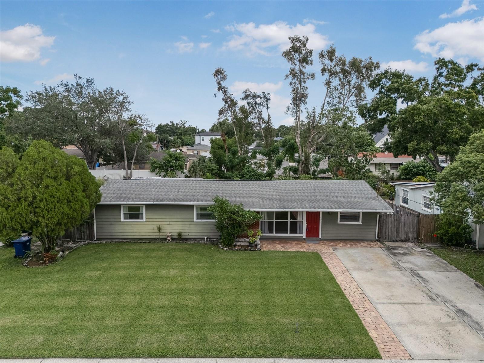 3705 W TYSON AVE